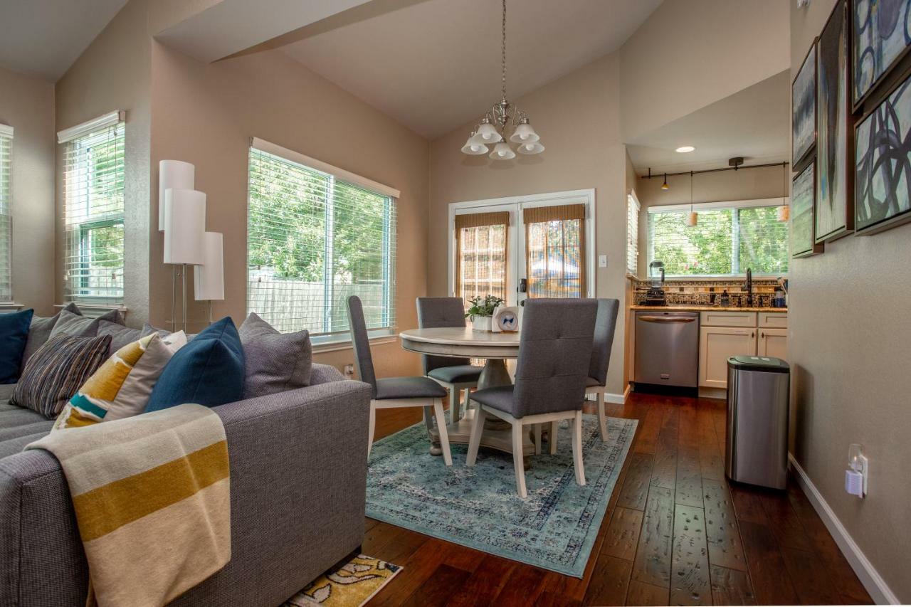 Comfortable, Family And Business Friendly 2Bd/2Ba House In North Austin Ngoại thất bức ảnh